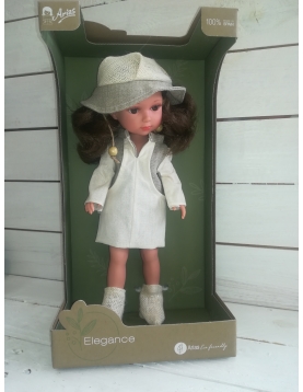 Lėlytė Carole su lininiais rūbeliais, 36 cm