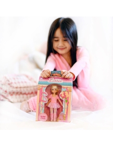 Lottie lėlė Baleto repeticijoje