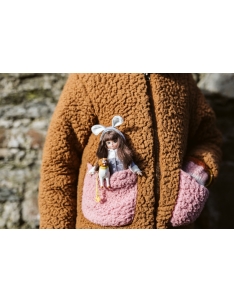 Lottie lėlė Pasivaikščiojimas parke